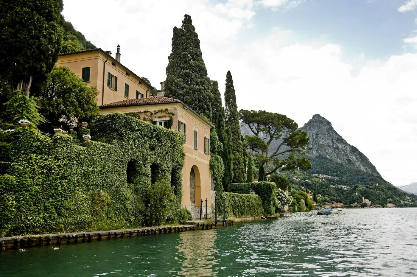 Villa Fogazzaro am See