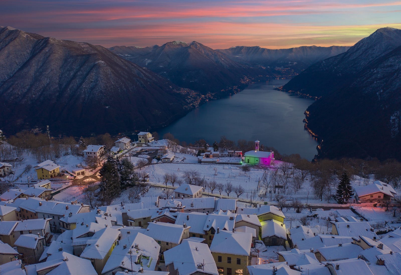 Panorama invernale sui laghi